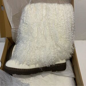 BEARPAW Boetis II Real Fur Boots White Women’s Size 9 NIB